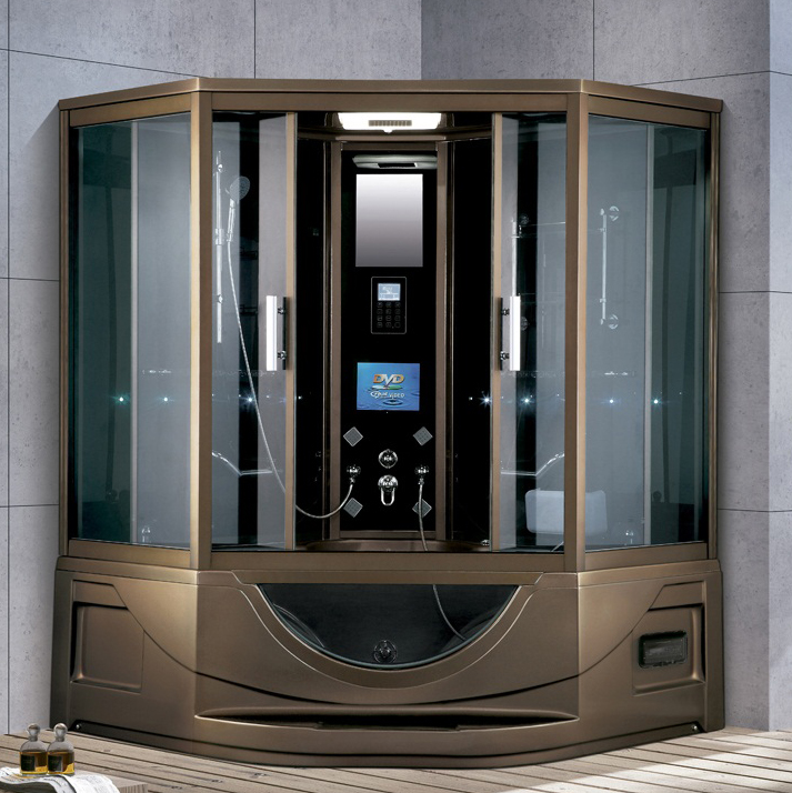 Steam room with jacuzzi