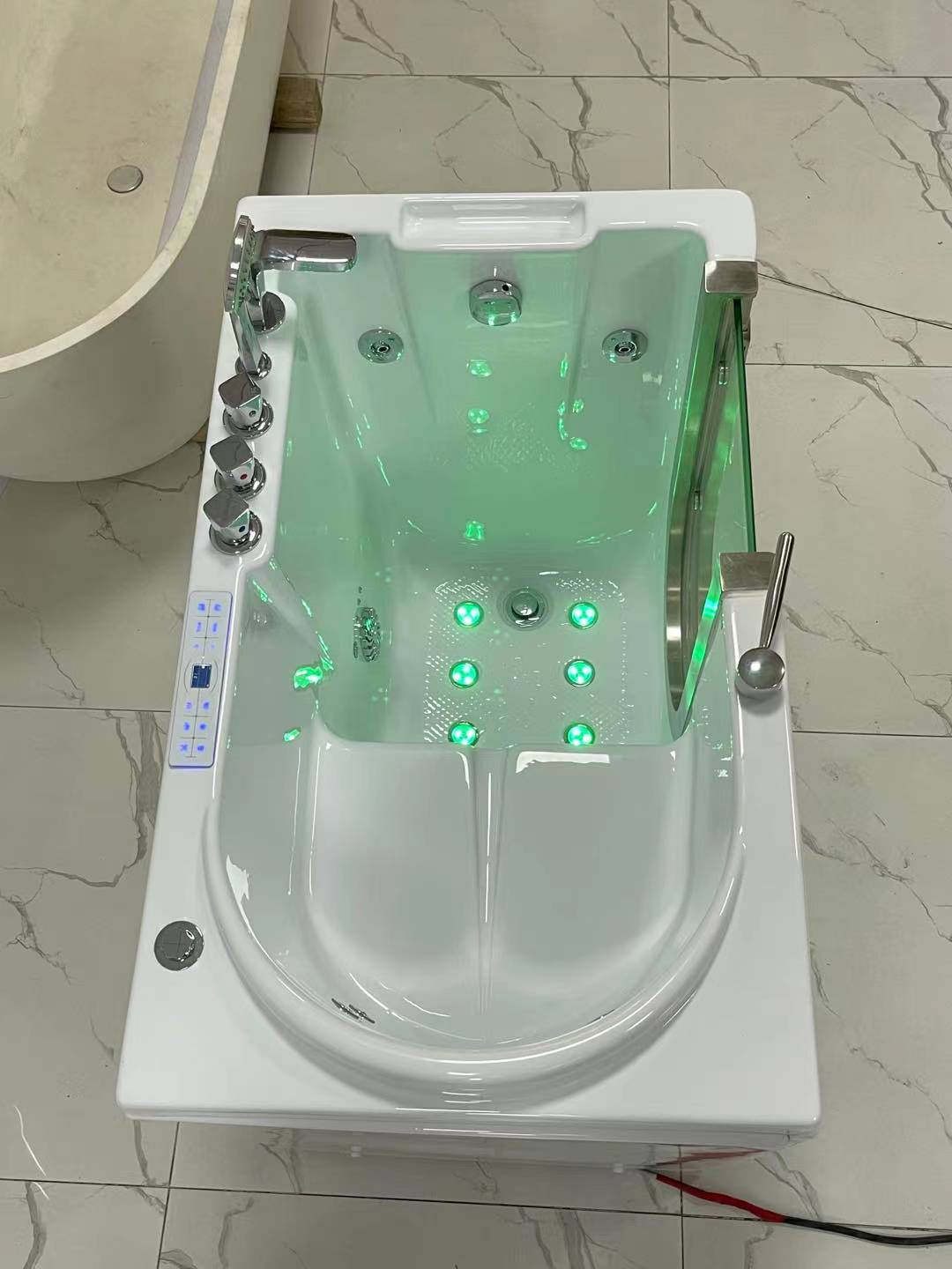 Walk in tub for seniors and handicapped