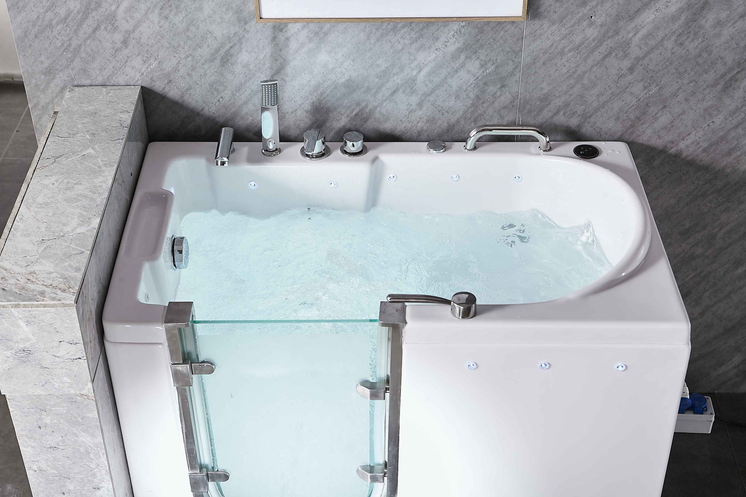 Walk in tub for seniors and handicapped